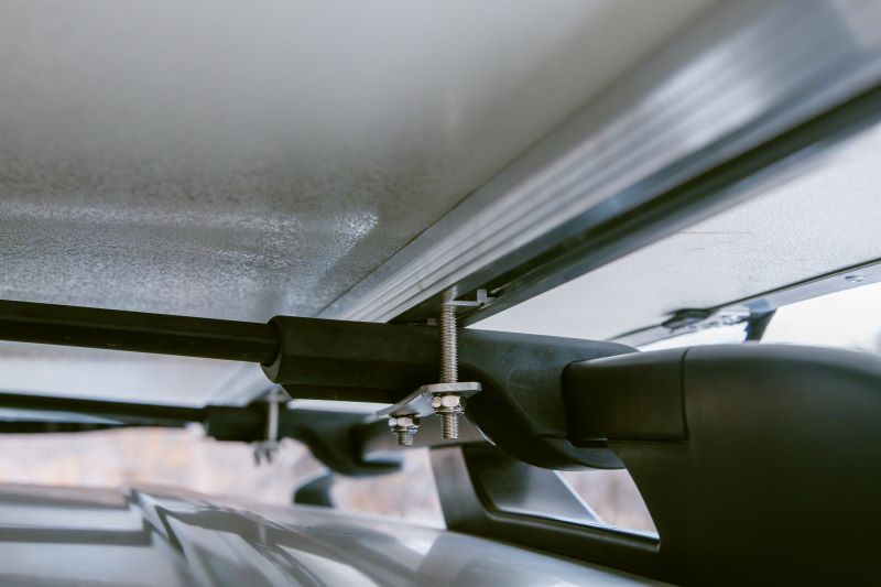 Overland Junction Labrador Mounting Brackets