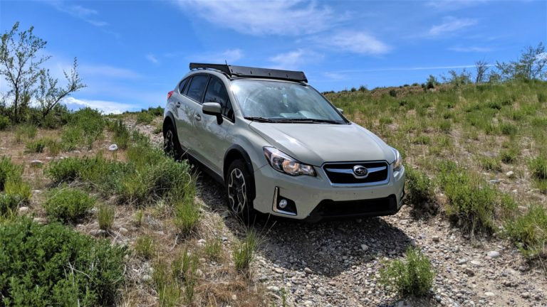 Subaru Crosstrek Prinsu Roof Rack front view lifestyle image