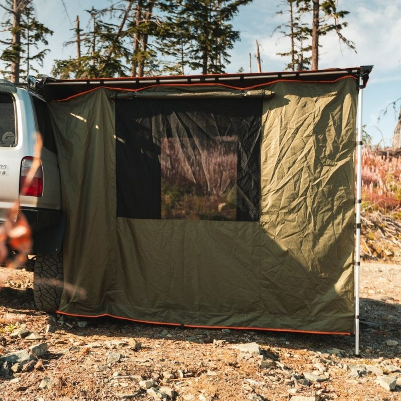 Roam Awning Room Window with a screen