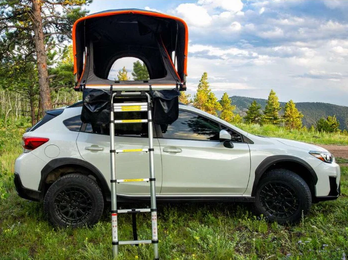 Roofnest Meadowlark - best lightweight soft shell roof top tent.