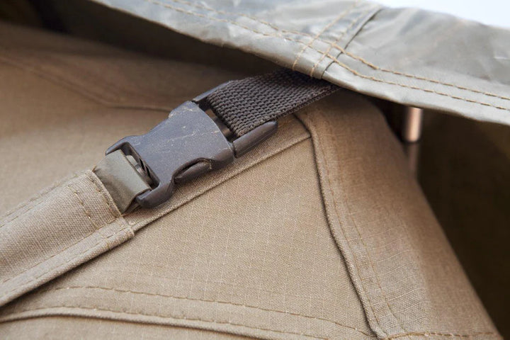 Eezi‑Awn Series 3 truck tent