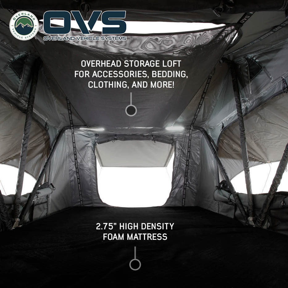 Standard hard shell roof tent