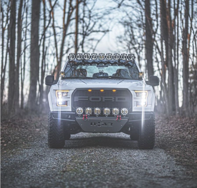 Car light bar for overland