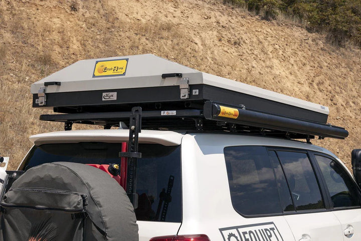 Eezi‑Awn expedition tent