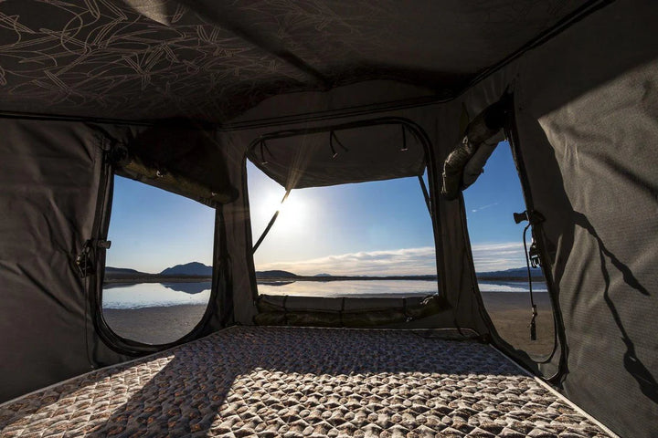 Hard shell rooftop camping tent