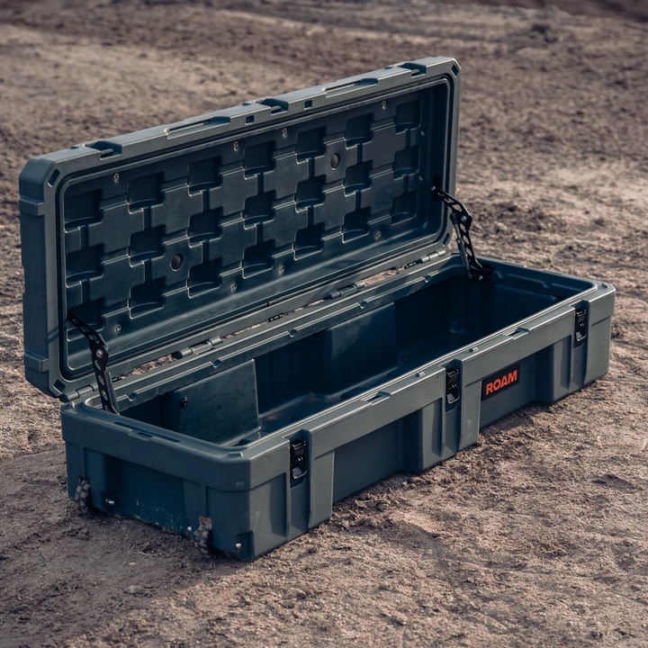impact-resistant rolling crate