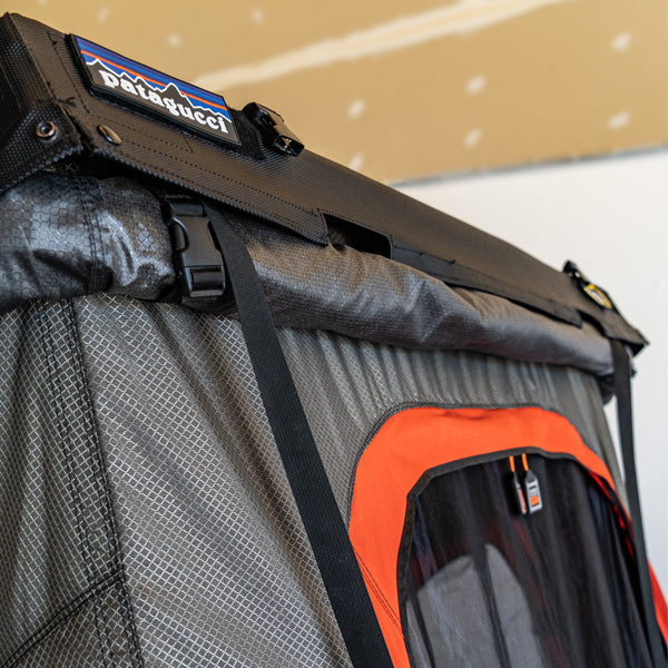 Adventure roof tent BadAss Packout