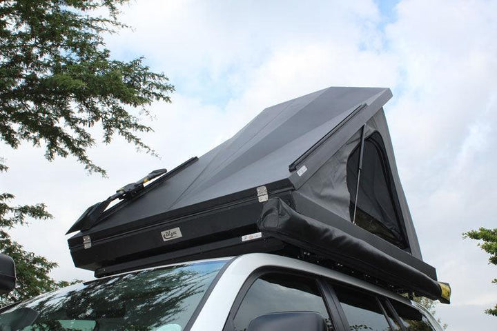 Blade rooftop tent for trucks