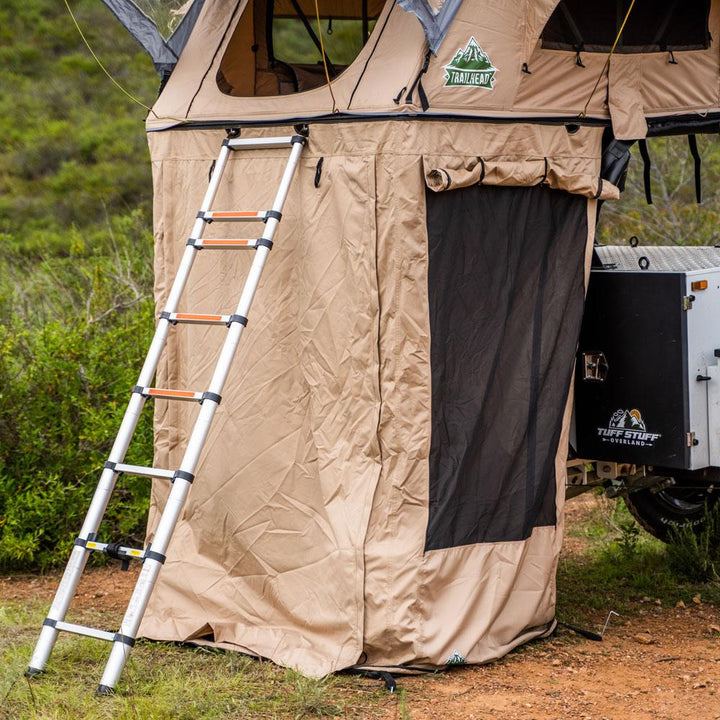 Trailhead adventure roof tent