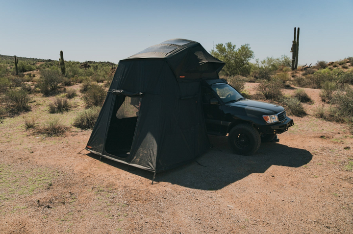 Roof tent mounted on Jeep Wrangler