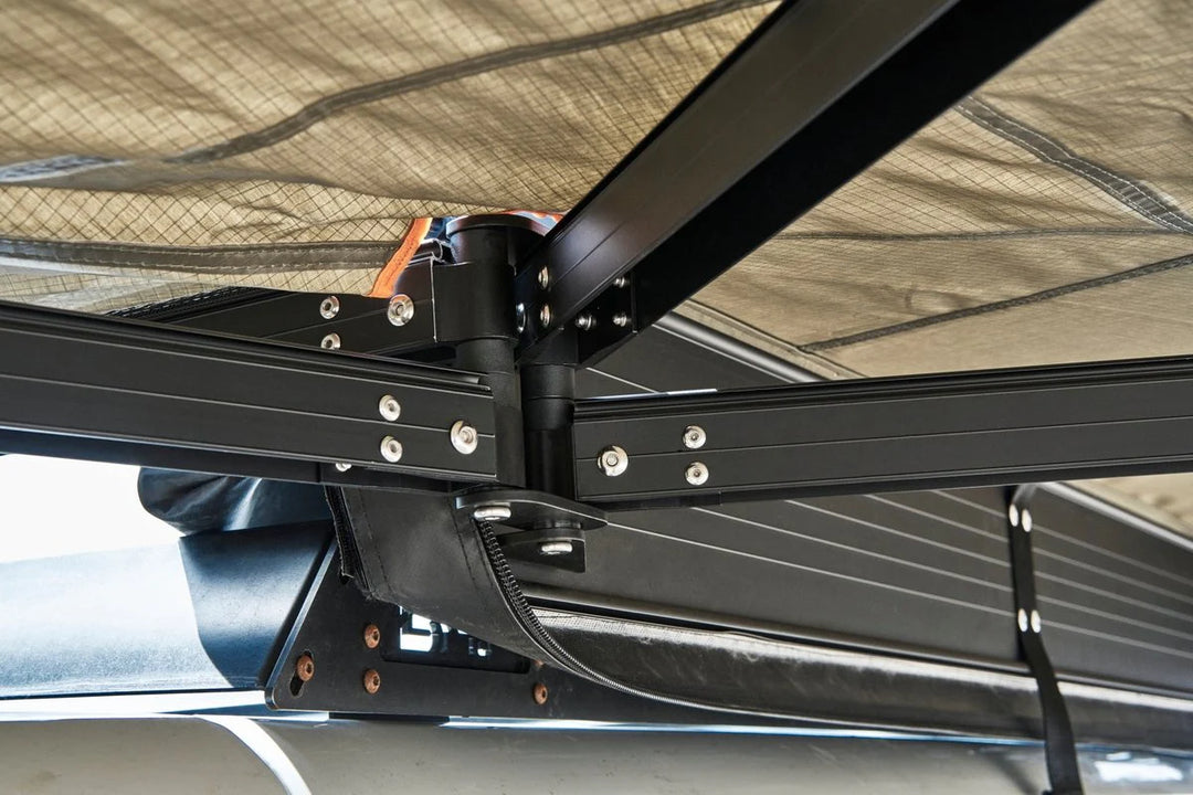 Off‑road adventure awning