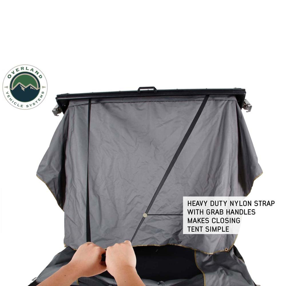 OVS rooftop tent black shell