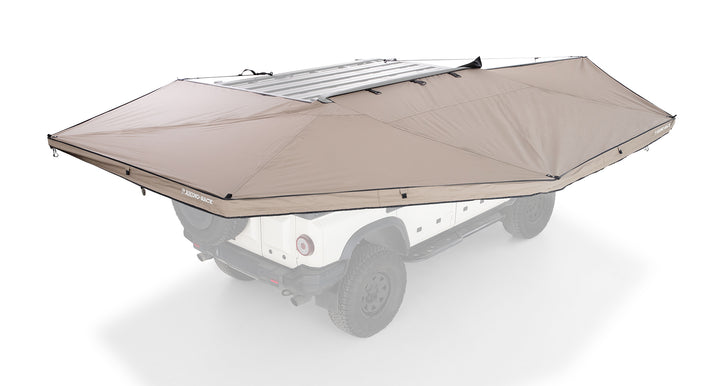 Batwing 270 awning mounted on SUV roof rack