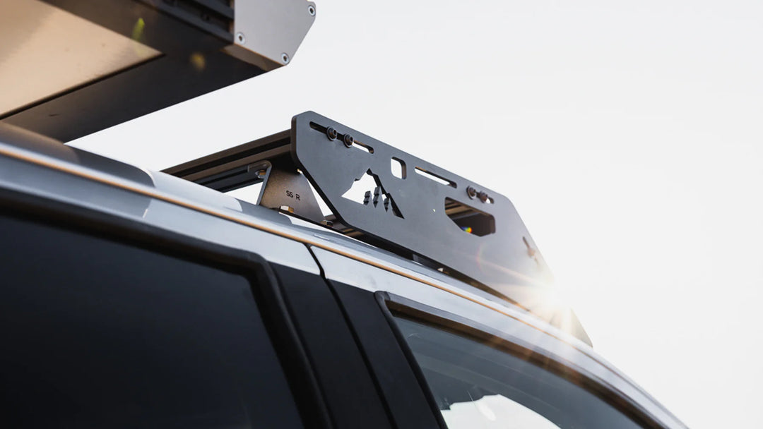 Rugged Stratus roof rack system