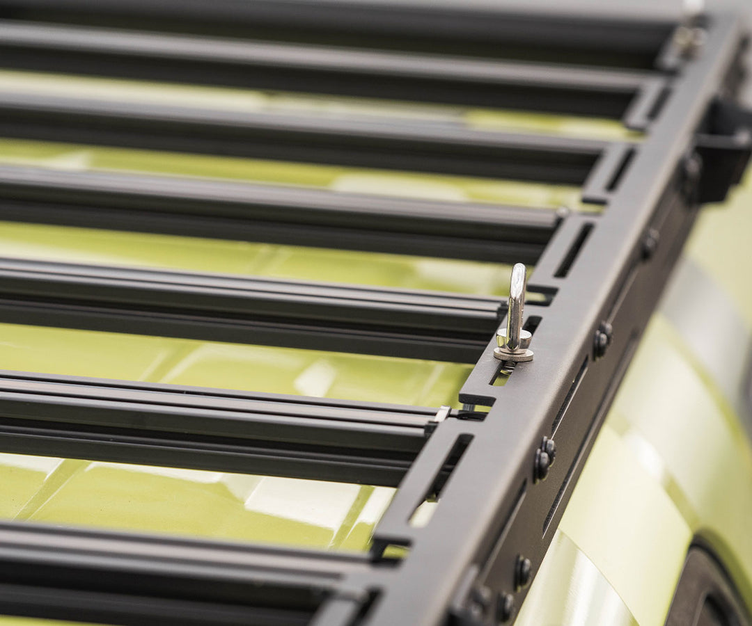 Close-up of Prinsu Pro rack details