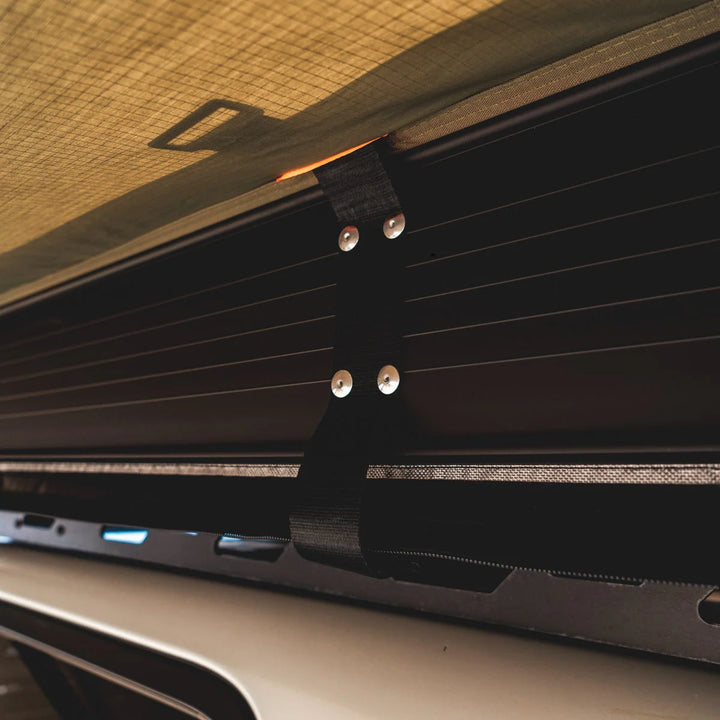 SUV truck awning shelter