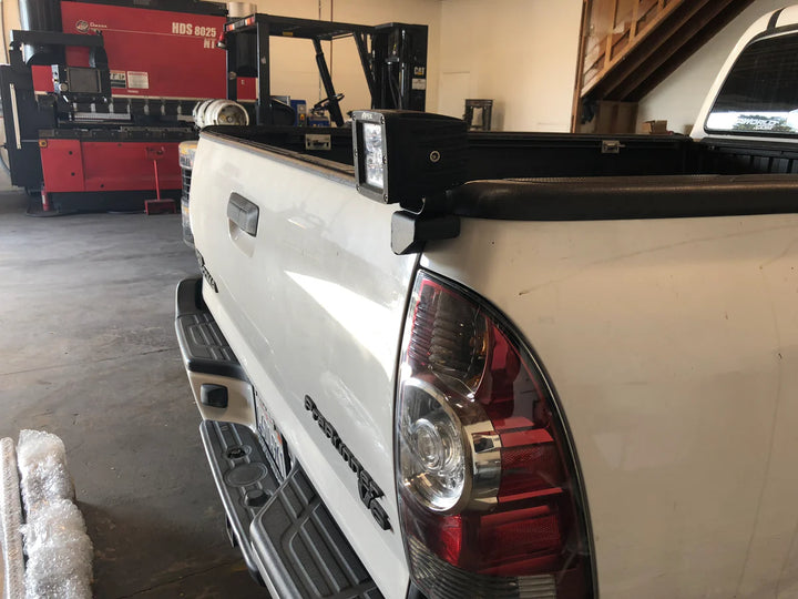 Heavy-duty bed accessory