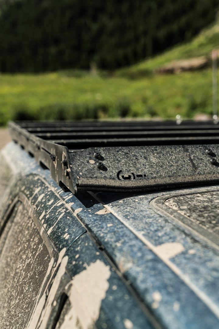 Off-road Toyota 4Runner roof rack