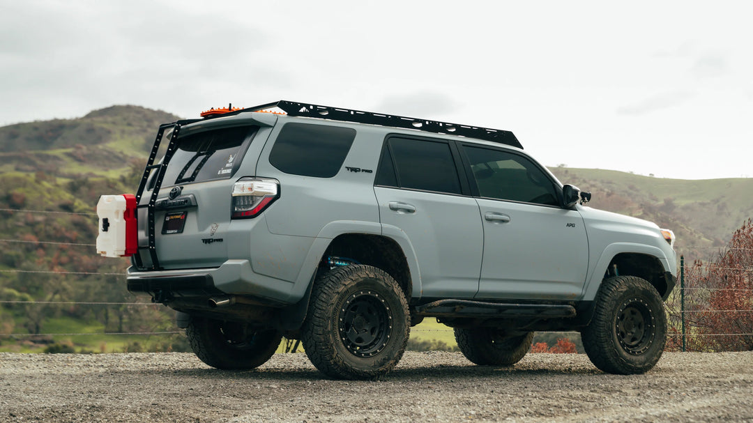 Rugged 4Runner roof rack design