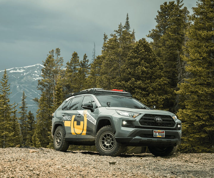 Toyota RAV4 rooftop gear carrier