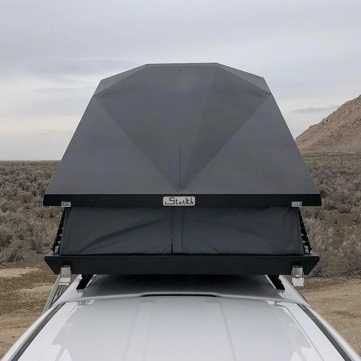 Hard shell rooftop tent Eezi‑Awn Stealth