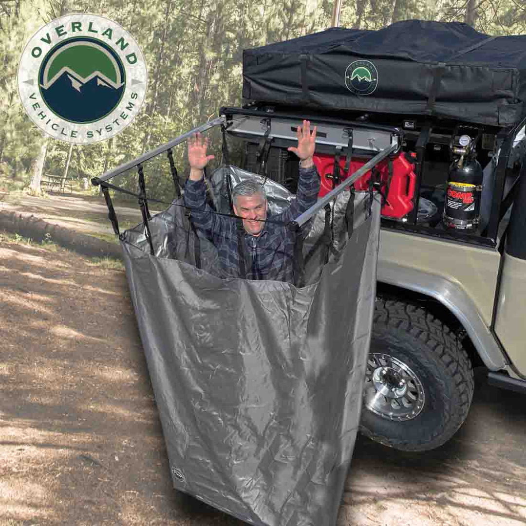 Quick‑deploy shower room