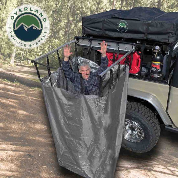 Quick‑deploy shower room
