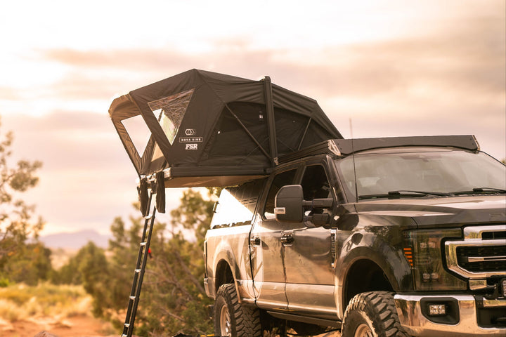 Overland Junction Freespirit Recreation Nova King - Rooftop Tent