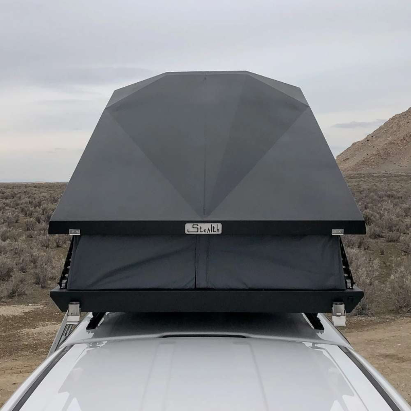 Eezi-Awn Stealth Hard Shell Roof Top Tent front view closeup