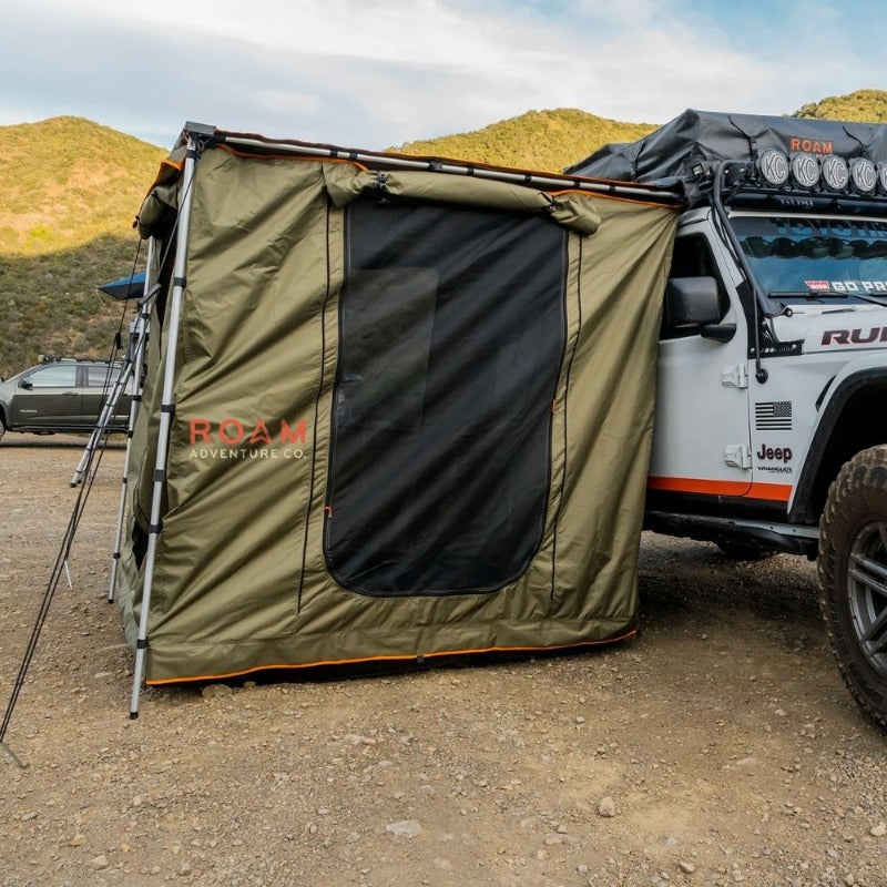 Roam Awning Room in forest green on Jeep